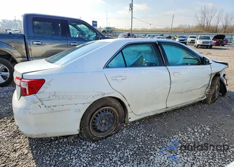 2012 Toyota Camry Base z USA, uszkodzony, nr VIN 4T1BF1FK2CU579541